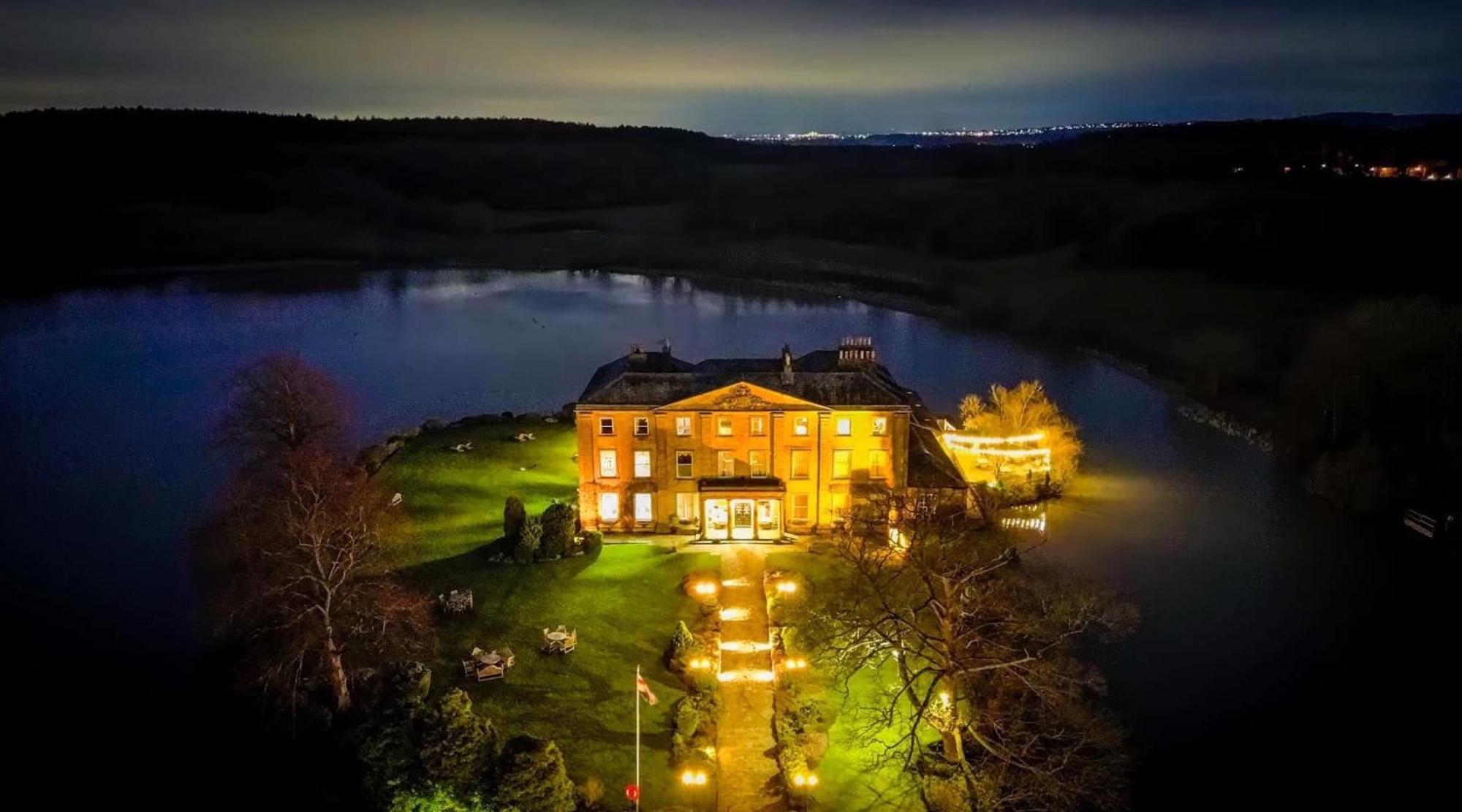 Waterton Park Hotel Wakefield Exterior foto
