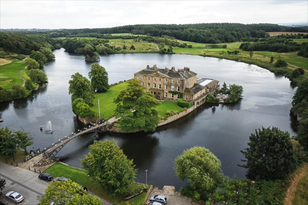 Waterton Park Hotel Wakefield Exterior foto